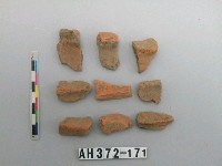 藏品(紅色夾砂陶片)的圖片